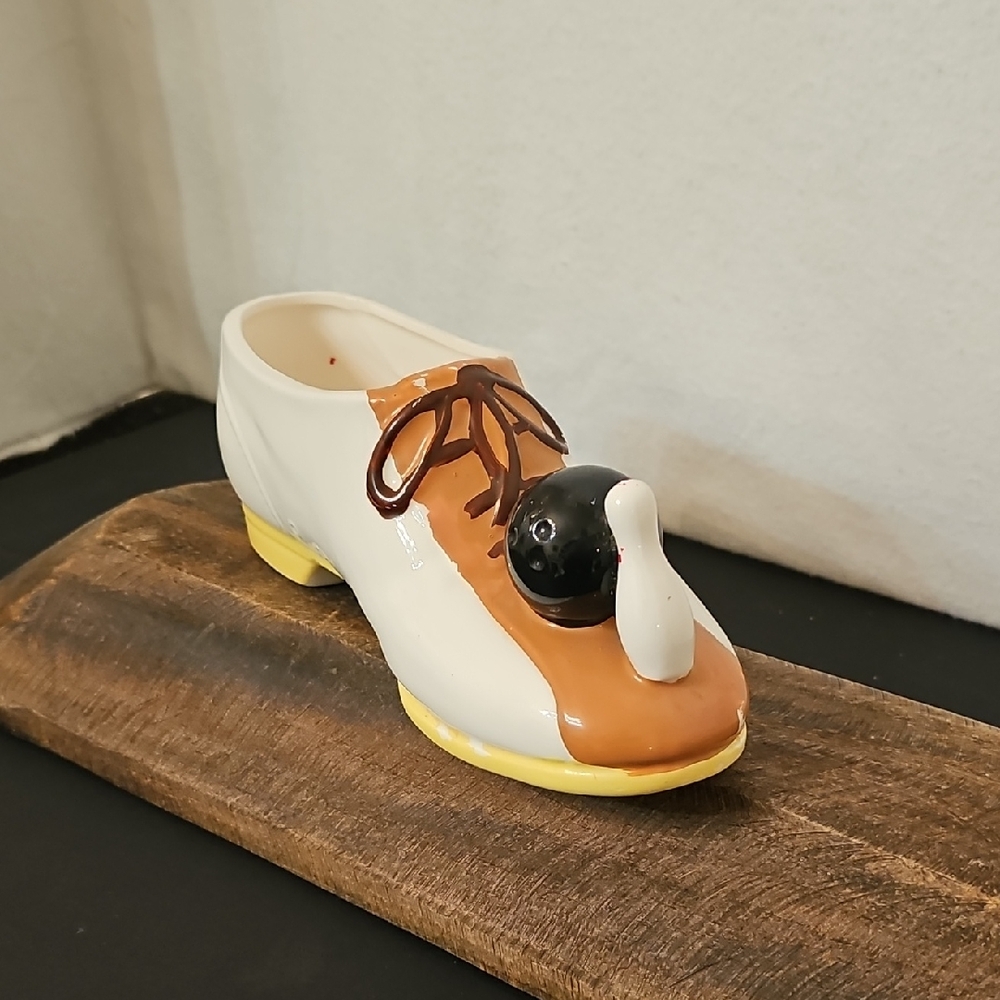 Napoware Bowling Shoe
